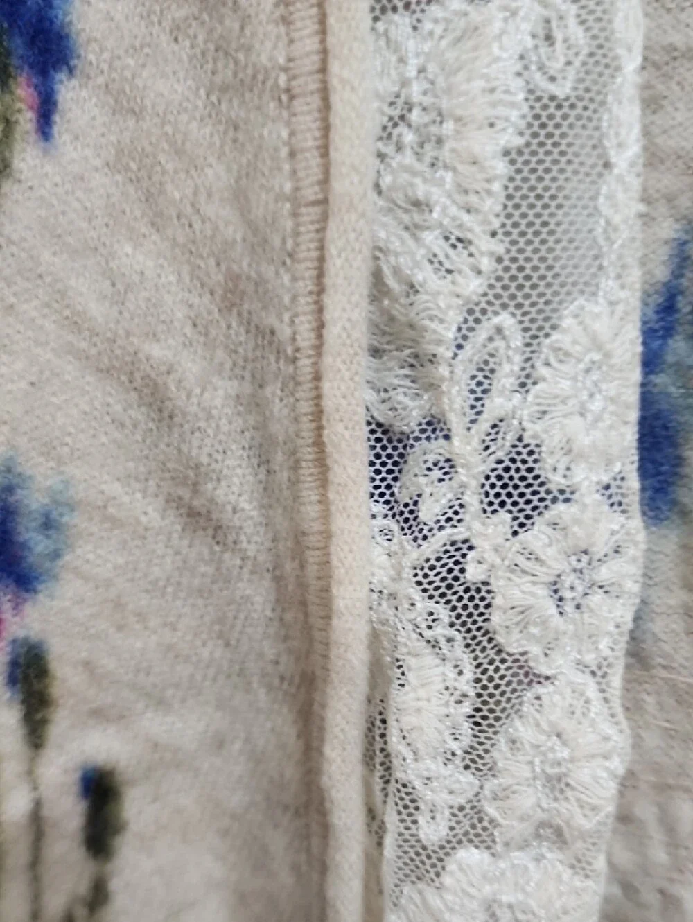 Knitted & Knotted Anthropologie Floral Cardigan - Picture 3 of 8
